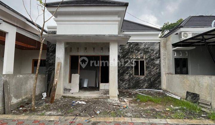 Rumah Cantik Modern Dalam Perumahan Di Jalan Kaliurang Km 12 Ngaglik Sleman Dekat Kampus Uii Terpadu

harga: 925 Juta [ Nego ]
----------------------------------------
legalitas: Shm Pbg

on Progres Finishing
akses Mudah 

maghnet Kawasan:
--------------- 2