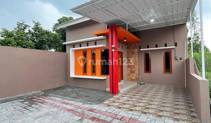 Rumah Baru Cantik Fresh - Tata Ruang Lega Nyaman Di Sumberadi Mlati Sleman Dekat Pasar Cebongandalam 1