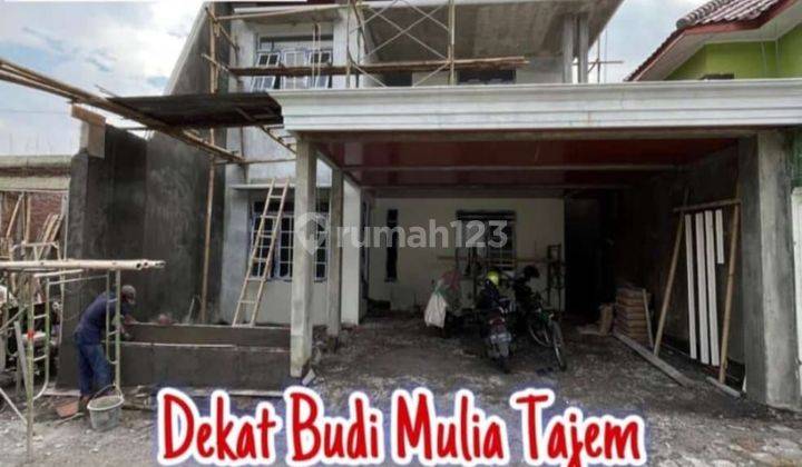 Rumah Mewah Modern 2 Lantai Berkualitas Di Wedomartani Ngemplak Sleman

dekat Budi Mulia Tajem
 1