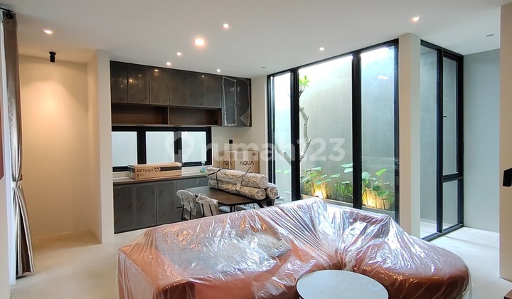 New Full Furnished House in an Exclusive Cluster in Jambon, Ringrio District Road 2