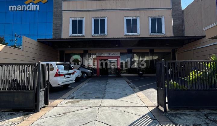 Kost Eklusif 2 Lantai Like Hotel Sangat Strategis Di Jalan Godean Km. 5.5 Nogotirto Gamping Sleman