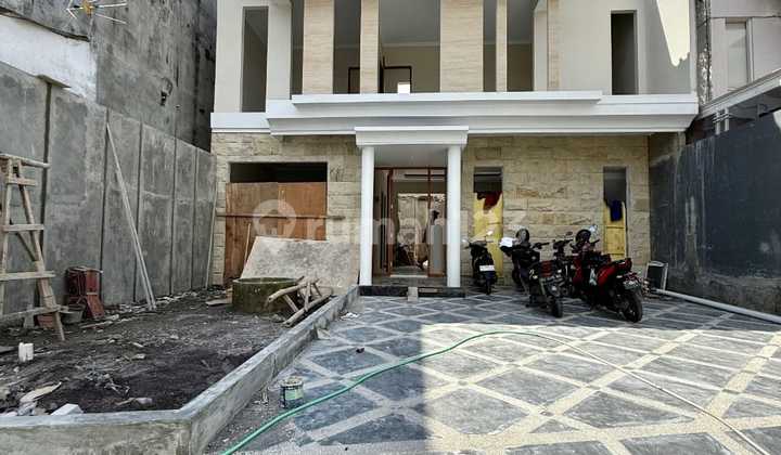 Rumah Mewah 2 Lantai Dengan Tanah Luas Istimewa Di Jalan Palagan Km 7 Sendangadi Mlati Sleman Dekat Hotel Hyatt 