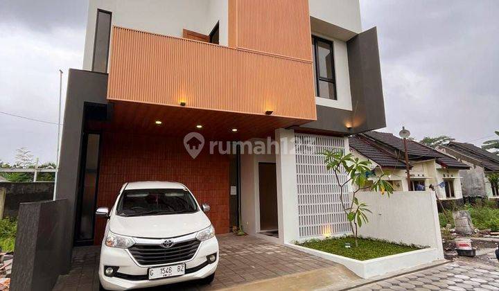 Rumah Mewah Kontemporer Estetik Kekinian 2 Lantai Dalam Cluster 8 Unit Di Purwomartani Kalasan Sleman Dekat Pamela 7

harga: 1.199.000.000 1