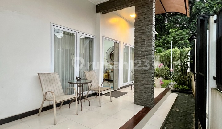 Rumah Mewah Dekat Hotel Hyatt Dan Sekolah Al Azhar Jl Palagan Km 8 3,