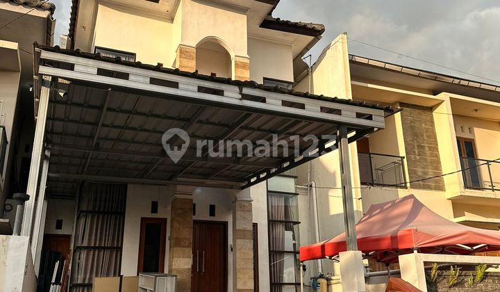 Rumah Mewah 2 Lantai Kawasan Strategis Dekat Amplas Catur Tunggal Depok Rumah Mewah 2 Lantai Kawasan Strategis Dekat Amplas Catur Tunggal Depok