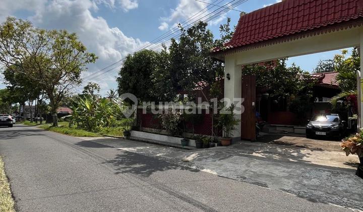 Rumah Luas Dan Joglo Pendopo Strategis Di Tepi Jalan Aspal Di Harjobinangun Pakem Slemancocok Untuk Masa Pensiunakses Jalan Mudahharga: 2.9 Milyar [ Nego ]-----------------------------------------legalitas: Shm Pekaranganlokasi : (kaliwanglu Kulon Harjobi