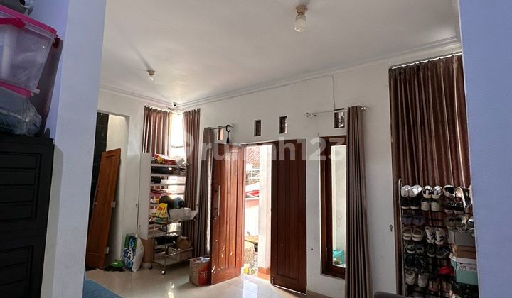 Rumah Mewah 2 Lantai Kawasan Strategis Dekat Amplas Catur Tunggal Depok 2