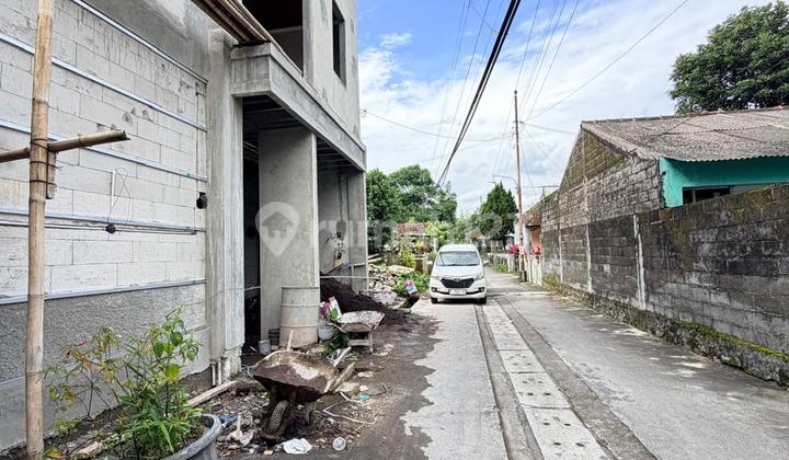 Exclusive Modern 2-Storey Boarding House with 16 Fully Furnished Rooms on Palagan Road KM. 10 Ngaglik Sleman, Near Rejondani Market 2