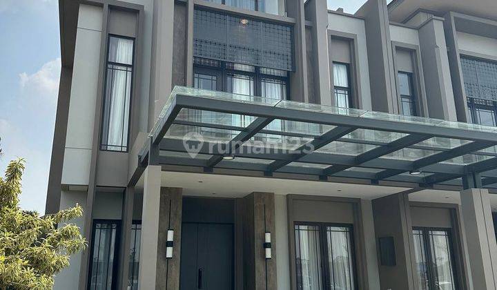 Rumah 8x18 semi furnish di gading serpong 1