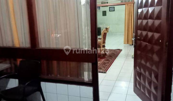 SALE Rumah Kost An Aktif Di Pinggir Jalan Raya Utama Dijual ME888 2