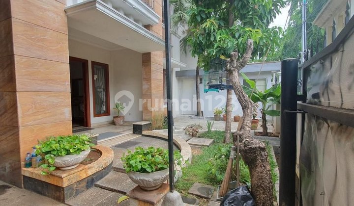 Jp819 Rumah Besar Di Cempaka Putih Dijual Cepat