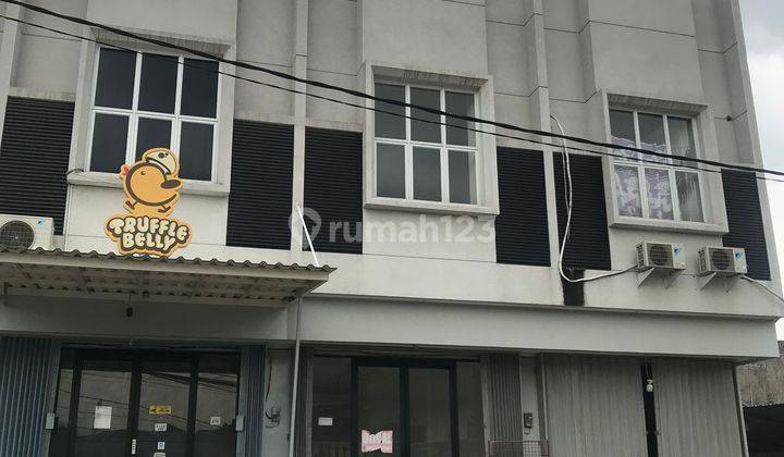 Ruko Dukuh Zamrud Bekasi Timur 2 Lantai Uk 63m Minimalis Siap Huni  1