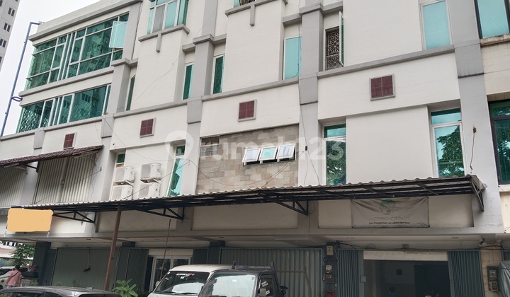 4-Story Corner Office Shop (Ruko) 119M Kelapa Gading Next to Wisma Gading Permai