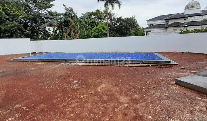 Rumah mewah ada kolam renang halaman belakang luas bisa buat bikin rumah lagi 7