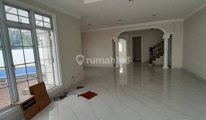 Rumah mewah ada kolam renang halaman belakang luas bisa buat bikin rumah lagi 8