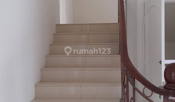 Rumah mewah ada kolam renang halaman belakang luas bisa buat bikin rumah lagi 20