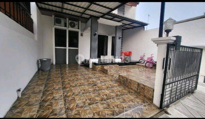 tampak depan rumah satu lantai siap huni