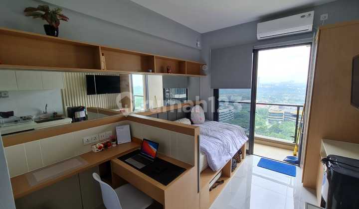 For sale studio apartment in Sky House BSD, next to AEON Mall, strategically located near CBD and Prasetya Mulya University.