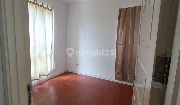 Disewakan Rumah Hoek 2 Lantai di Elista Village Gading Serpong 2