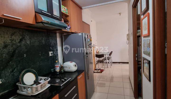 Jual Cepat Apartemen 2br, Rapi Dan Bagus di Maple Park Kemayoran 2