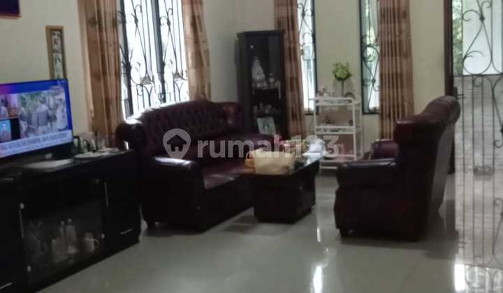 Rumah Hook Dalam Perumahan Sentul, Deket Taman Budaya Sentul 1