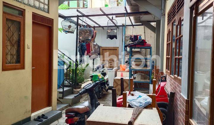 RUMAH TUMBUH 2,5 LT + KOST 21 KT SAYAP PASTEUR - 1 MENIT KE JALAN RAYA PASTEUR 2