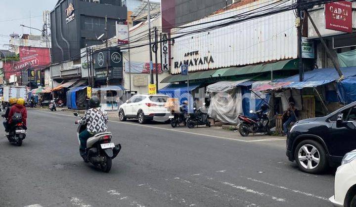 RUKO 2 LT STRATEGIS &  DUA  HAMPARAN TANAH KOSONG DI BAGIAN BELAKANGNYA JALAN RAYA SUKAJADI 1