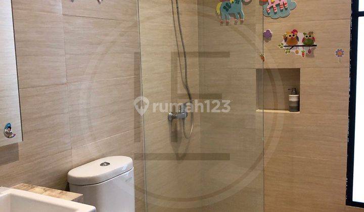 Rumah Furnish Kawasan Eksklusif di Greenwood Golf Araya Malang 5