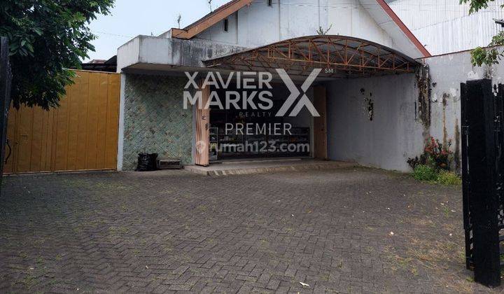 Rumah Jl Dr Sutomo Malang Selangkah Dari Stasiun 1