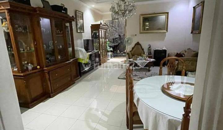 Dijual Rumah Tebet Jln 2 mbl di Tebet 2