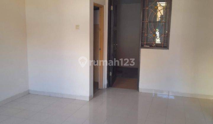 Dijual Murah Rumah di Mutiara Sentul 2