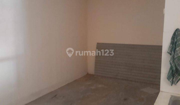 Dijual Murah Rumah di Mutiara Sentul 2