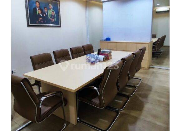 Dijual Murah Full Furnish Ruko/Kantor Strategis 4 lantai  2