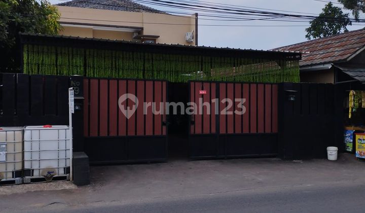 Dijual Cepat Rumah Besar Strategis Pinggir Jalan