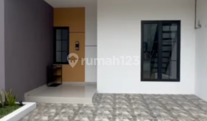 Disewakan rumah baru siap huni lokasi strategis di pakansari hills  1