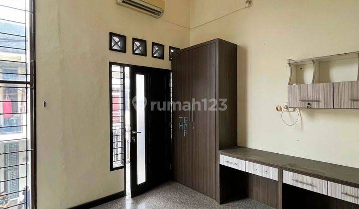 Dijual Cepat Rumah Bagus 2 Lantai Siap Huni  2