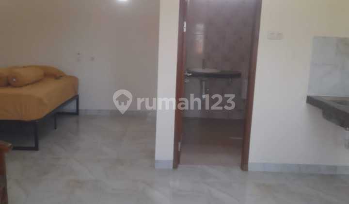 Dijual Cepat Rumah dengan 14 Kamar Bagus untuk Kost kosan atau villa Strategis di Bogor 2