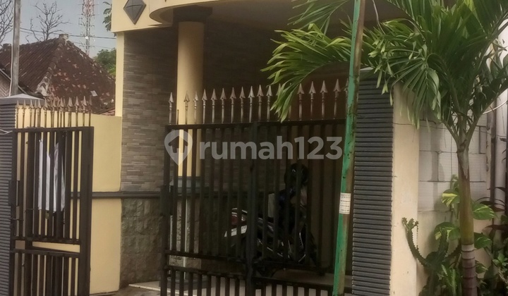 Ready-to-Live Minimalist House Near Alana Hotel