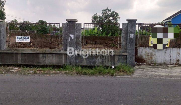 TANAH KERING DI DEKAT SWALAYAN LUWES - SINGOPURAN KARTASURA 1