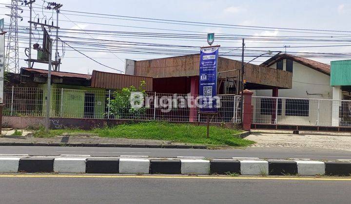 Ruang Usaha Berhadapan Dengan Jalan A Yani 2