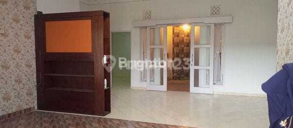 Rumah 2 Lantai Siap Huni Di Dalam Perumahan Cluster Colomadu 2