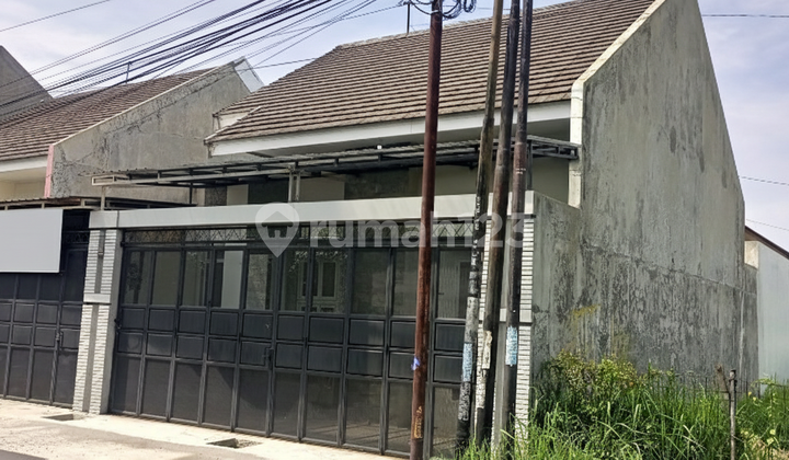 Ready-to-Live House Behind Jih Fajar Indah Hospital