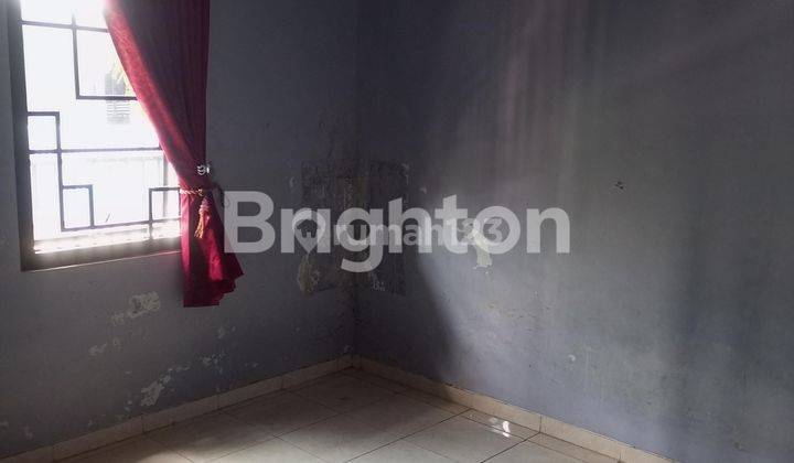 RUMAH SIAP HUNI DI DALAM PERUMAHAN DEKAT SUPERINDO COLOMADU 2