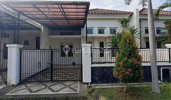 Dijual Rumah Central Park Wiguna Surabaya! Harga Free Nego! 1