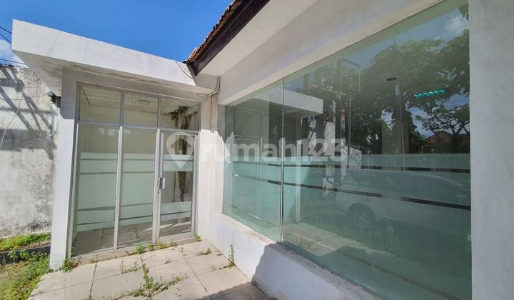 Dijual Rumah tengah kota, cocok untuk kantor! Harga free nego! 3