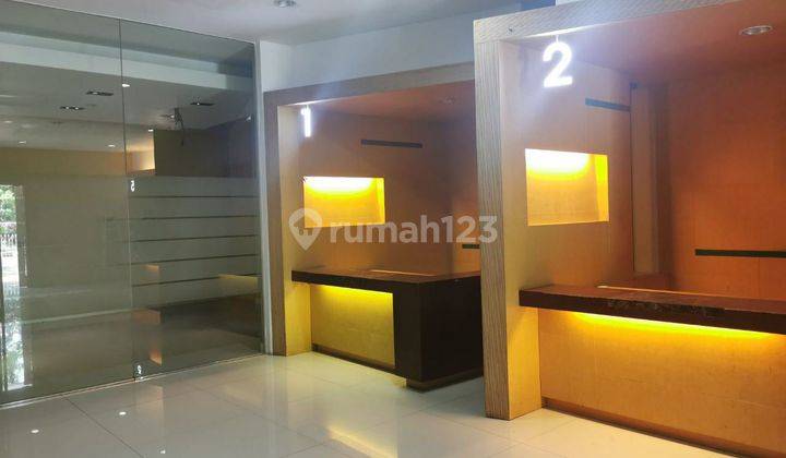 Disewakan rumah tengah kota, cocok untuk kantor! Free Nego 5