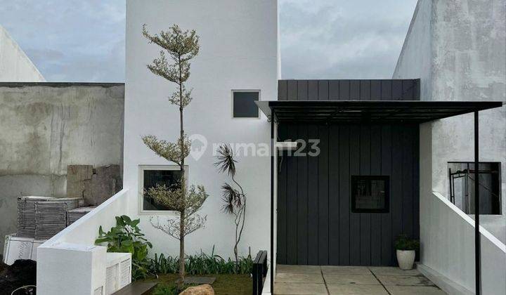 Jual Rumah Minimalis Moderen di Woodville Residence!  2