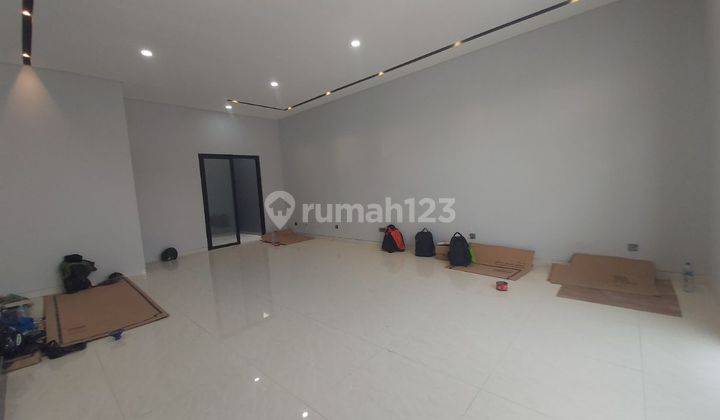 Jual Rumah 2 Lantai di Sutorejo Mulyosari Surabaya! 2