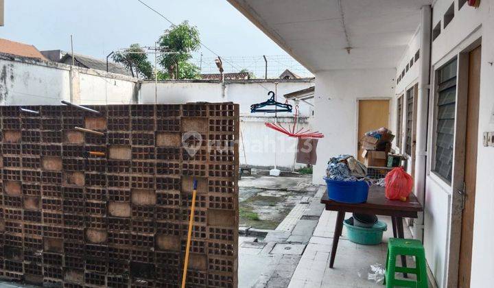 Jual Rumah 2 Lantai di Area Jl. Raya Darmo Surabaya! Harga nego 2