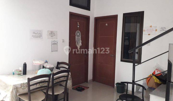 Jual Rumah Kost an 2 Lantai masih aktif di Ngagel! Harga nego 2